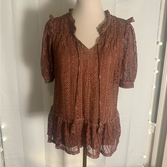 Cupio Mauve Lace Boho Peplum Top M Medium Short Sleeve Lined - Picture 1 of 7
